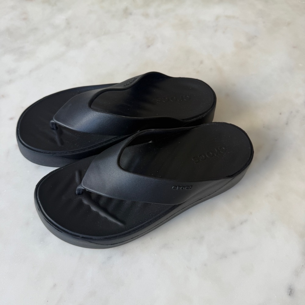 Crocs - Brand New Platform Sandals